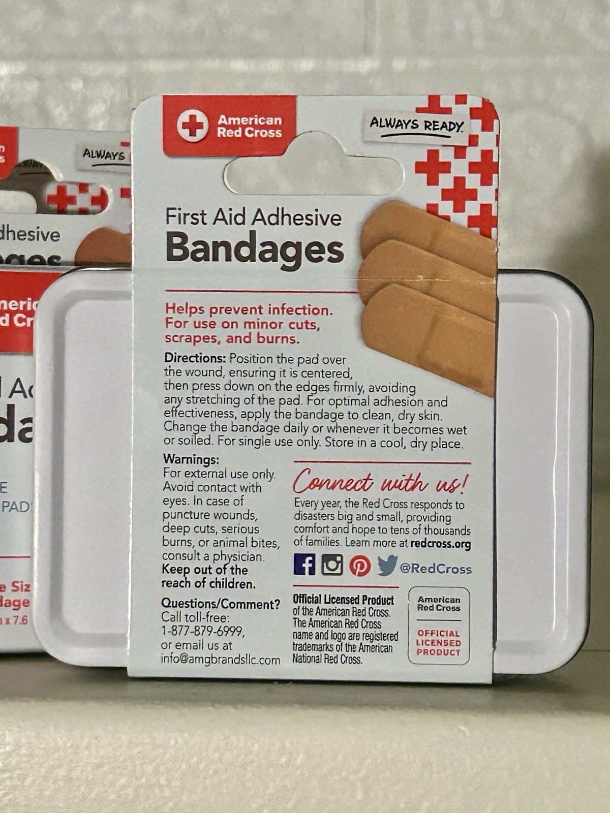 American Red Cross First Aid Bandages Reusable Camping Tin - 3 Pack - Jumarald Pharmacy & Wellness American Red Cross First Aid Bandages Reusable Camping Tin - 3 Pack